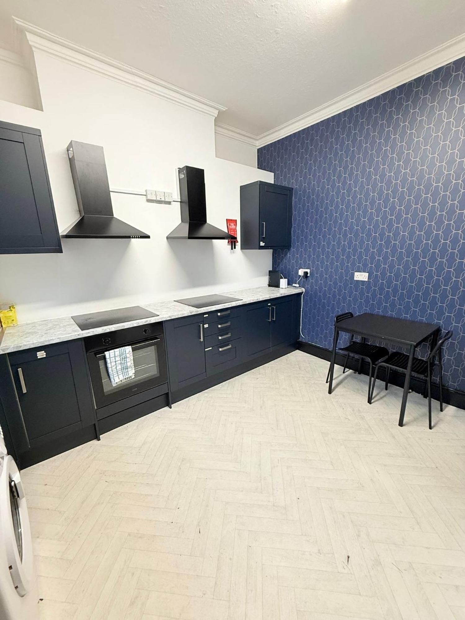 10 Minutes To Central London Vaux Exterior photo
